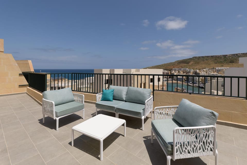 Balcony/Terrace, Seating area, Sea view