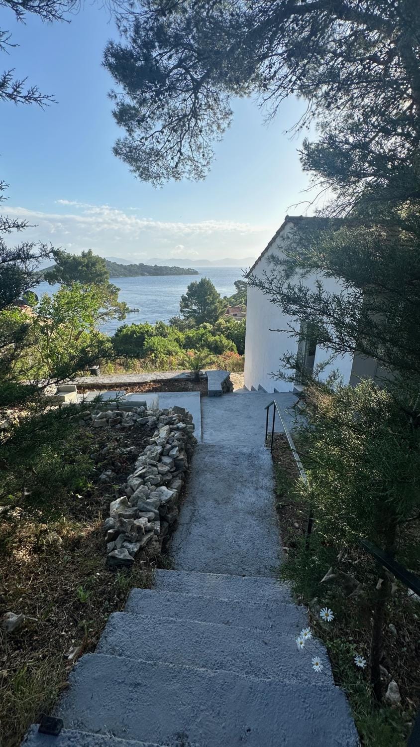 Property building, Patio, Patio, Spring, Day, Natural landscape, Garden, Garden, Balcony/Terrace, Balcony/Terrace, Garden view, Garden view, Sea view, Sea view