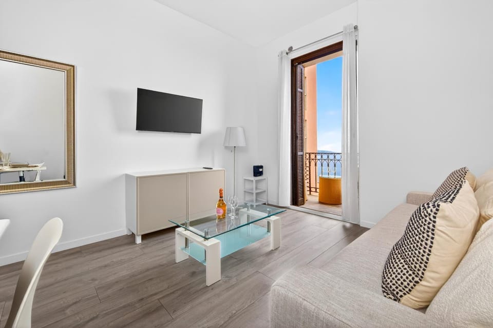 Villa juturne Apartment in Avenue du Carnier