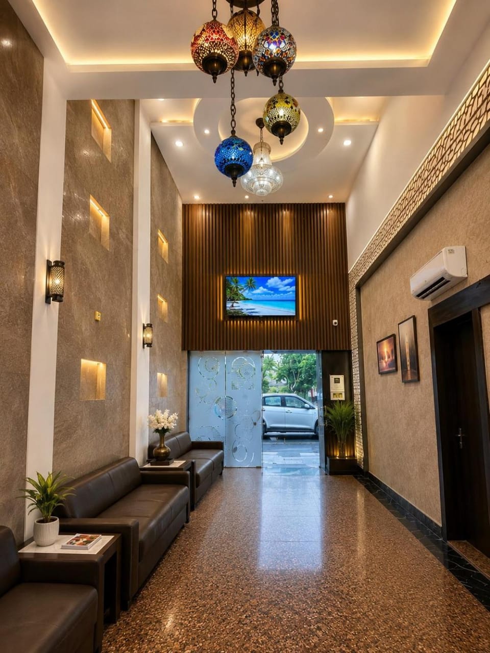 Hotel Urban Stay View taj -Affordable Premium Family Rooms Hotel in Agra