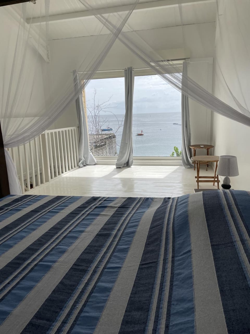 La maison sur la plage House in Arrondissement of Saint-Pierre