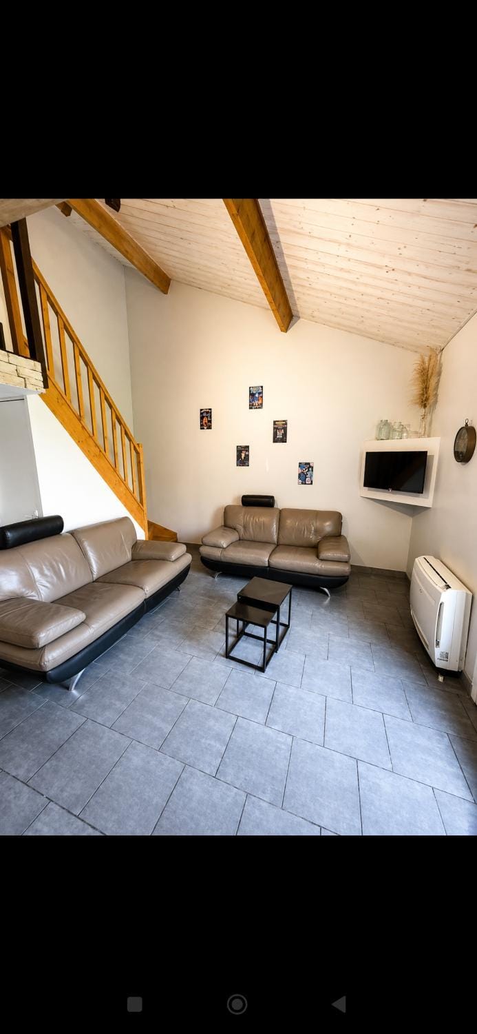 Gîte tout équipé 2 chambres 4 lits Wifi House in Hauts-de-France