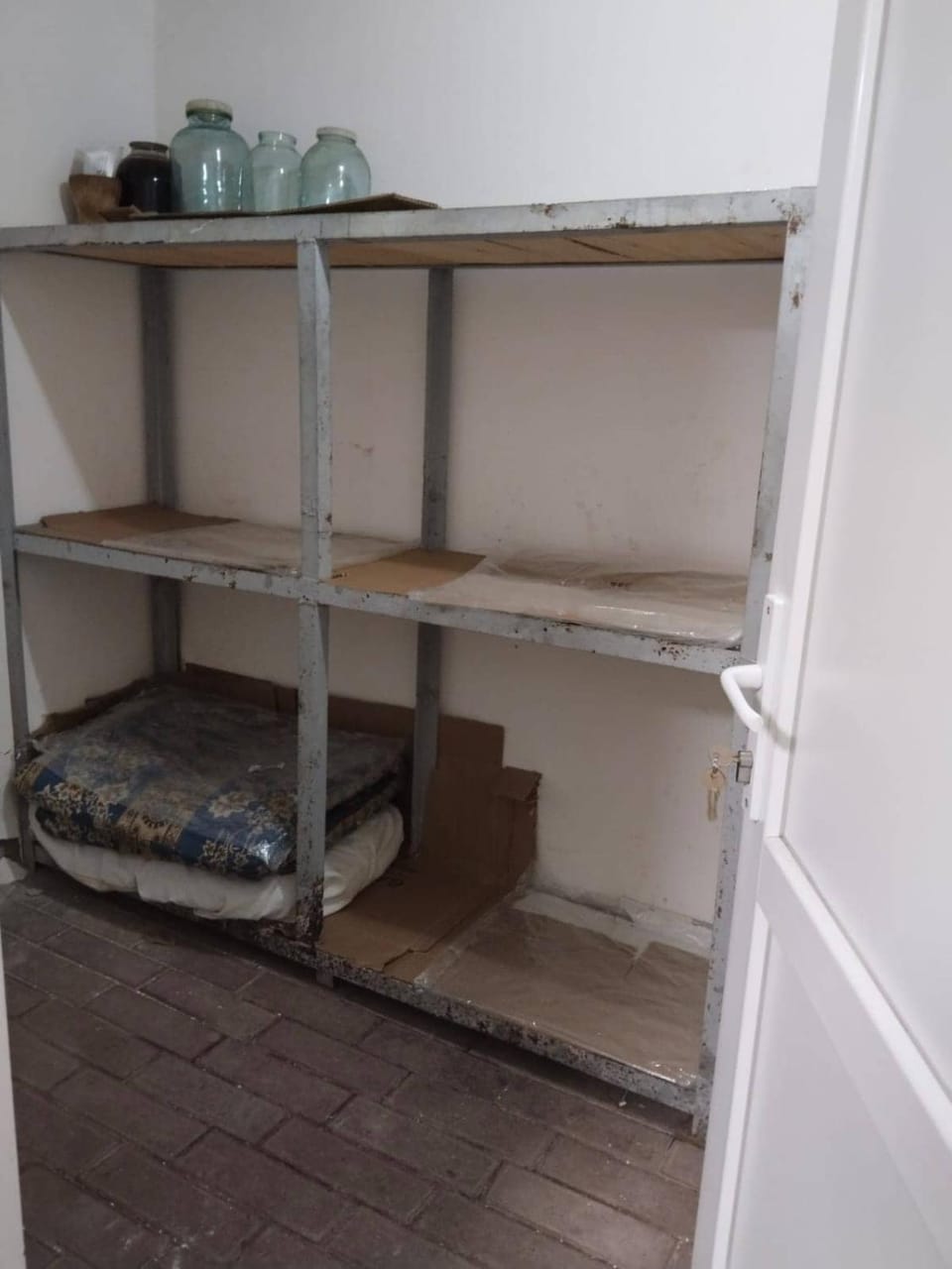 locker