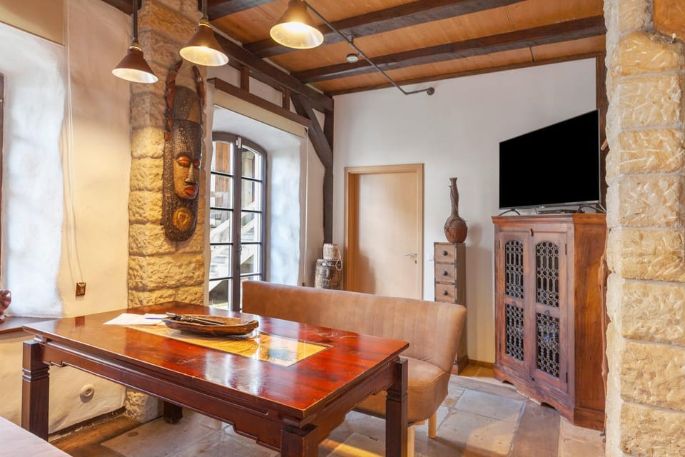 Namibia-Lodge mit 100 qm für 6 Pers House in Dresden