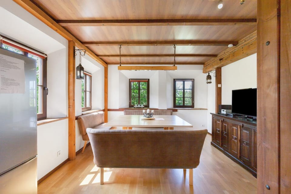 Bathroom, Living room