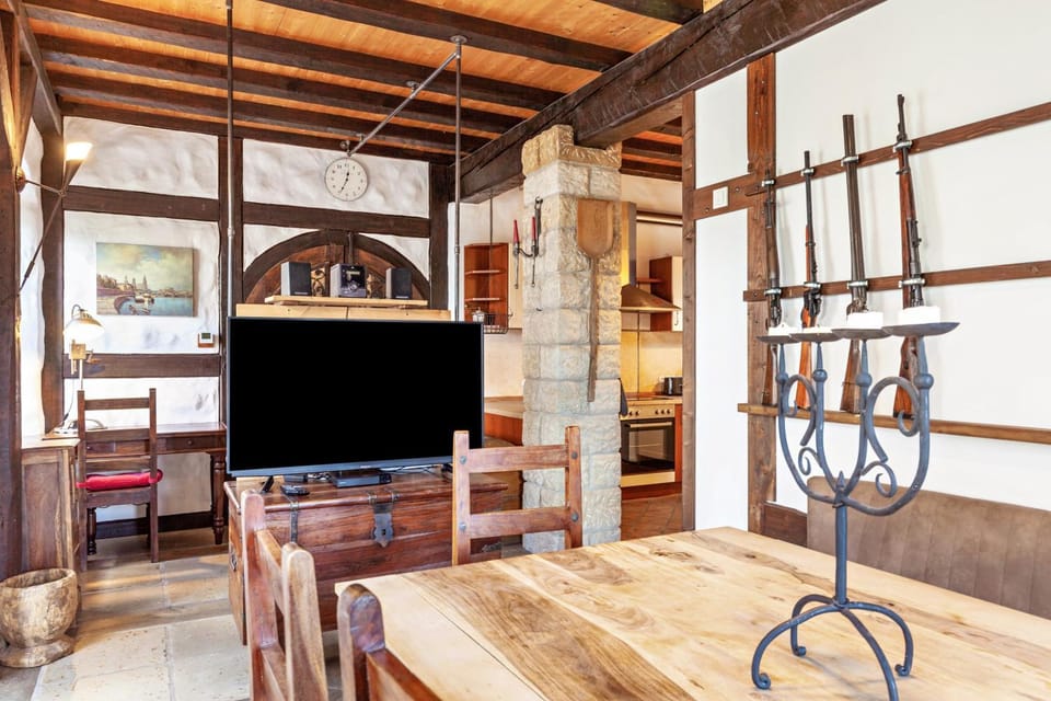 Property building, Living room