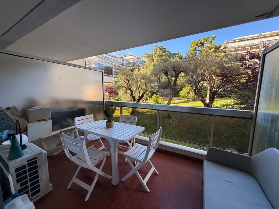 Patio, Balcony/Terrace