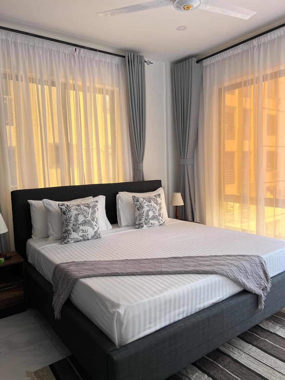Ocean Glimpse,Rooftop View,Pool,Gym,2min Beach,Restaurant Apartment in Mombasa County