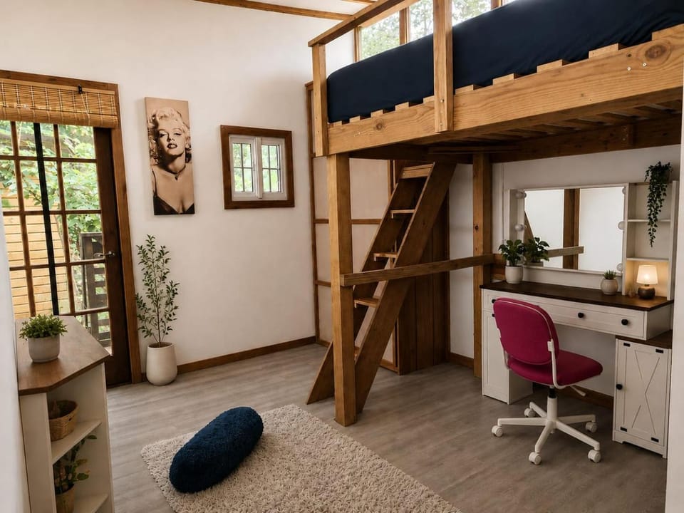 Bed, Bedroom