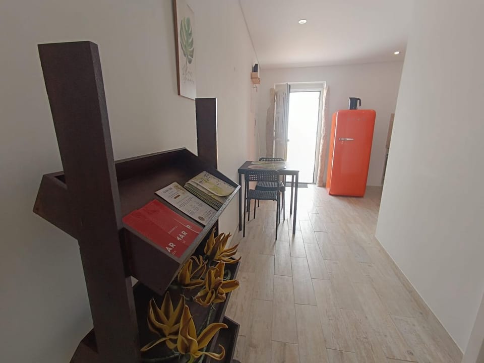 Tomarhousing - Secret Garden Apartment in Santarém District, Portugal