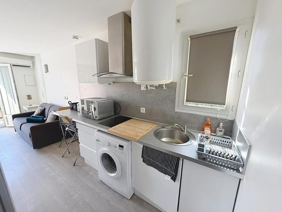 Sous les pins - balcon - Climatisation Apartment in French Riviera