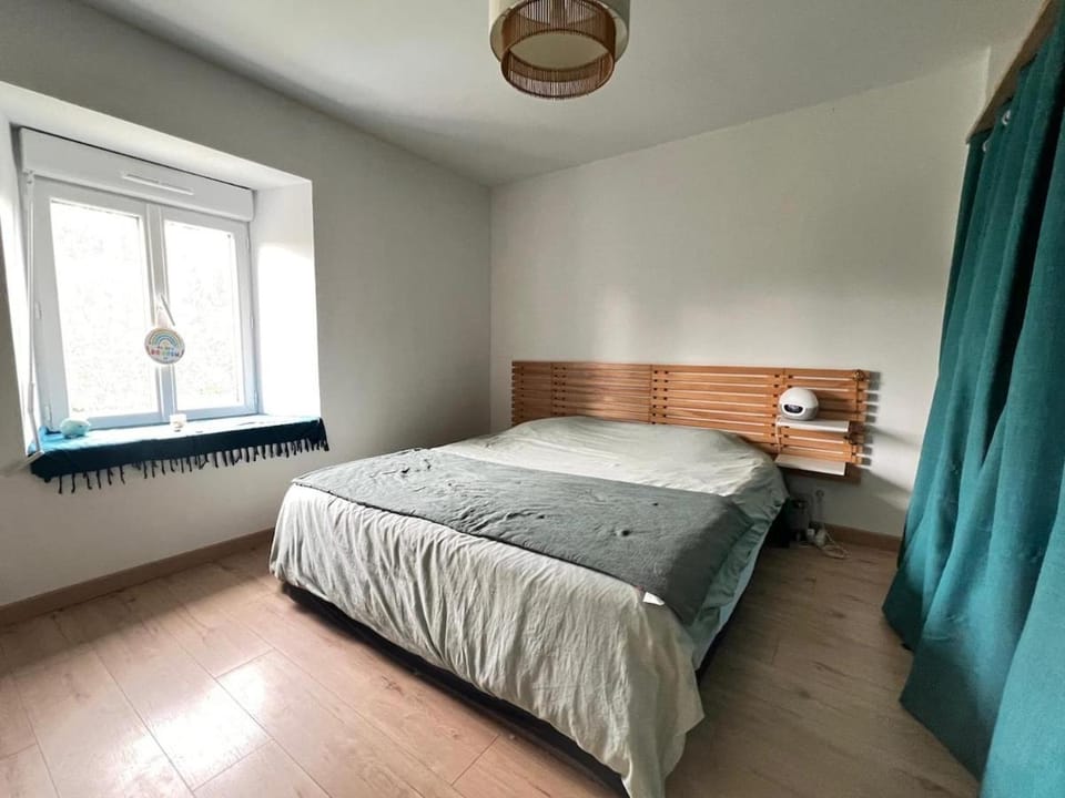 Maison 4chambres 8 personnes proche circuit 24h House in Pays de la Loire