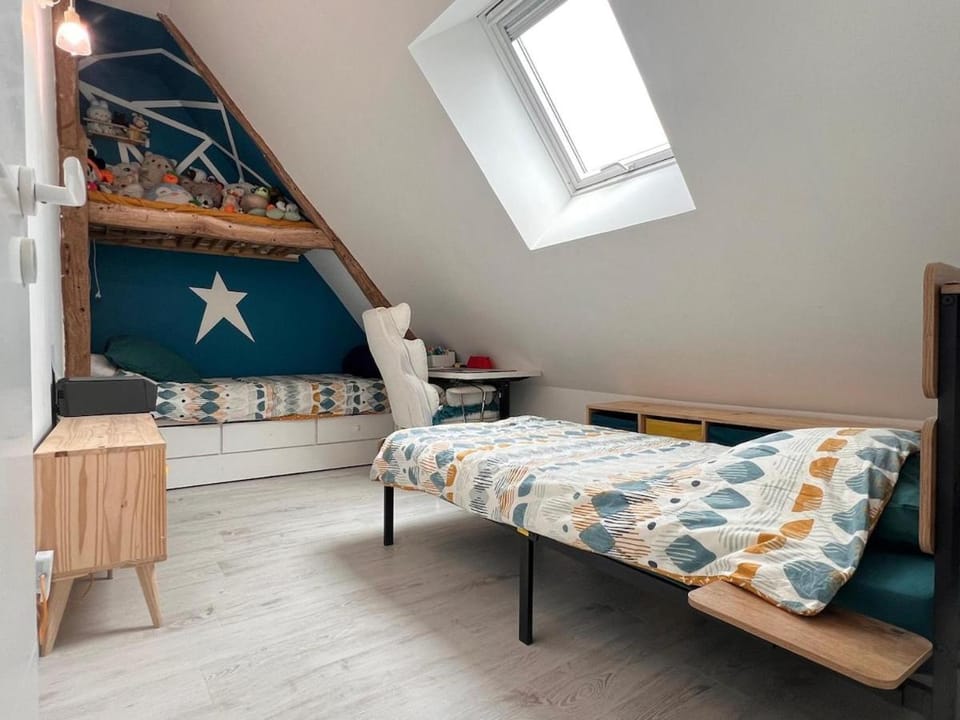 Maison 4chambres 8 personnes proche circuit 24h House in Pays de la Loire