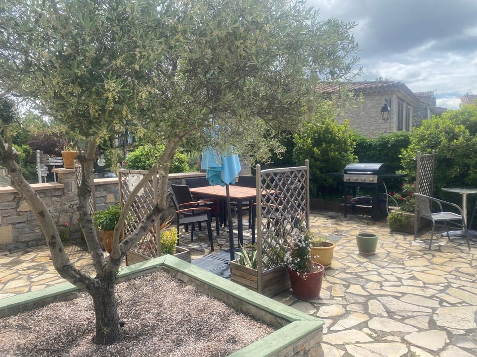 Bastide des Lavandières Apartment in Occitanie