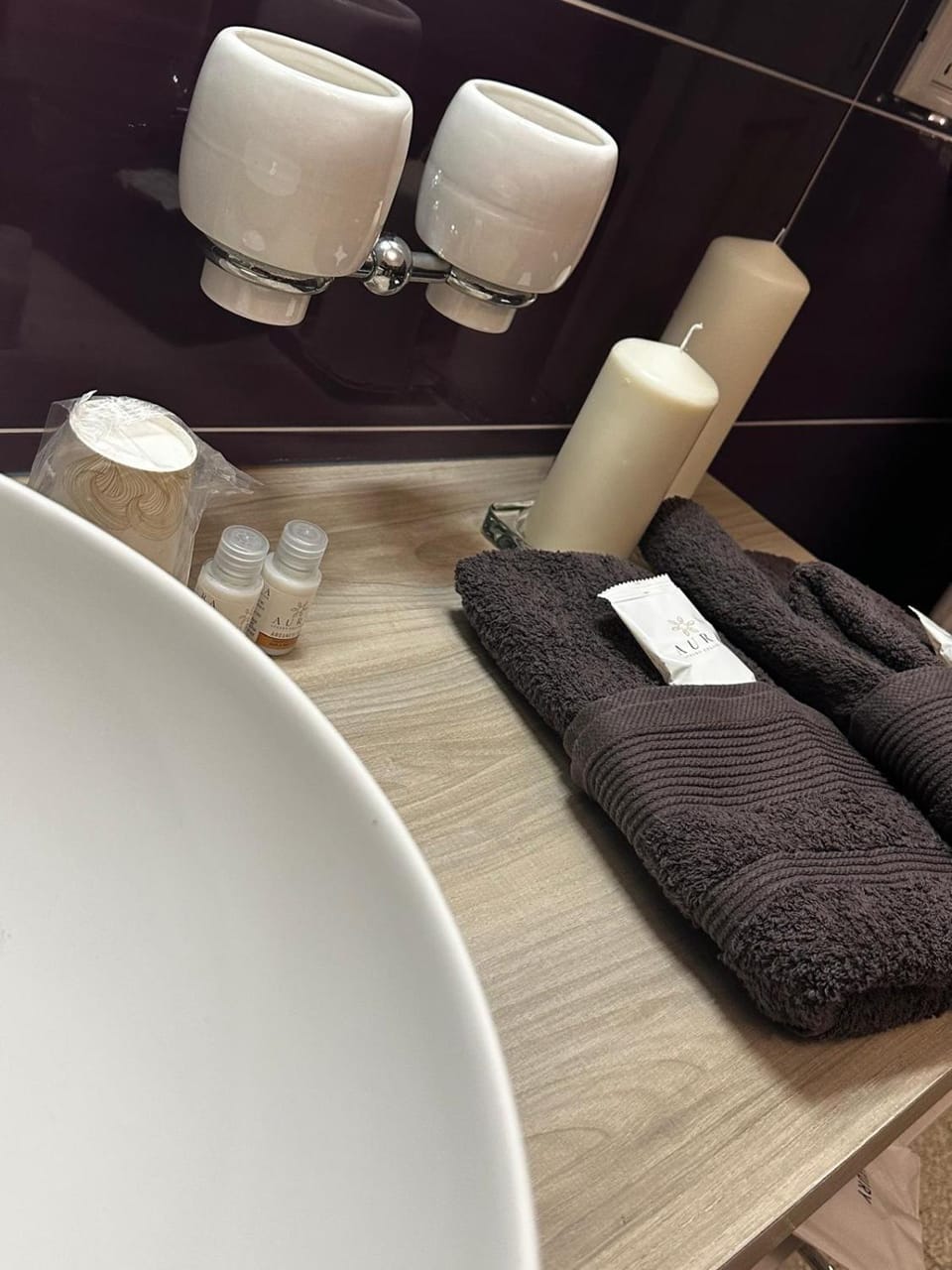 Bathroom, towels