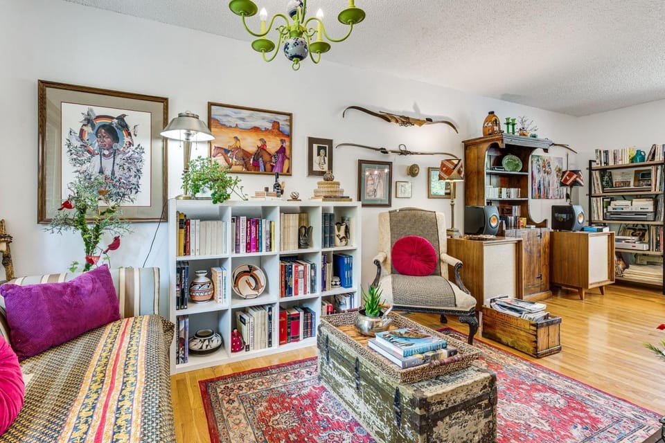 Eclectic Multi-Level Charmer! 2 Mi to CU Boulder House in Boulder