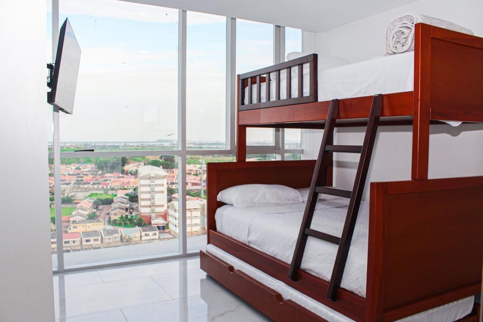 Bed, View (from property/room), Photo of the whole room, Bedroom, bunk bed