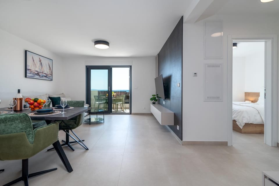 Premium Apartment Mares with spectacular Sea View Apartment in Okrug Gornji