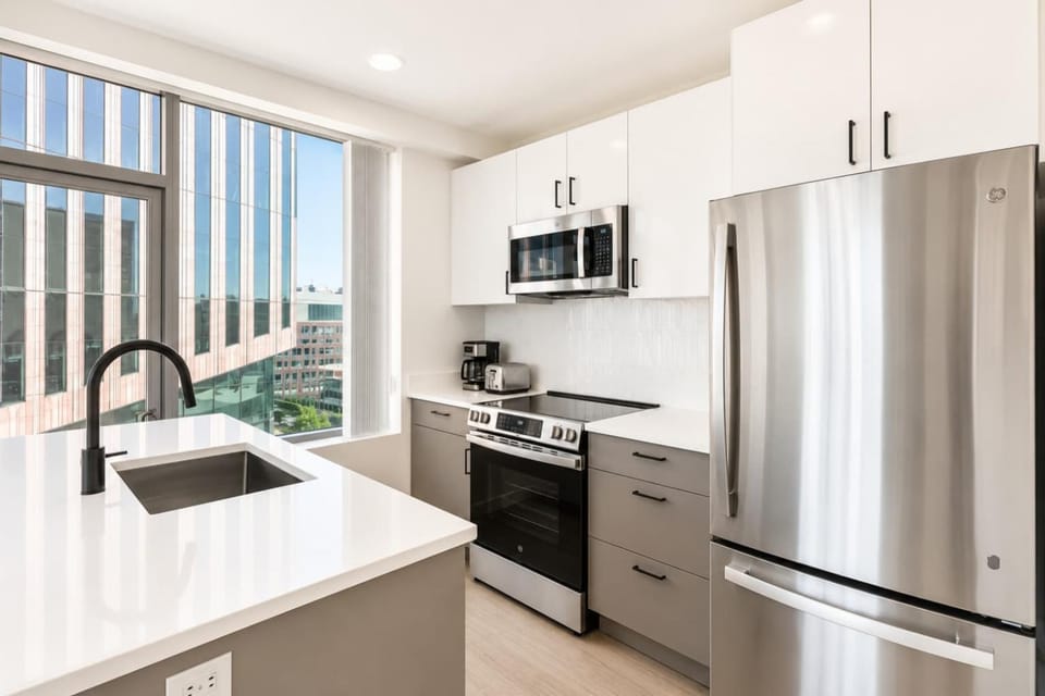 Modern Apt - Easy Transit Access Apartment in Cambridge