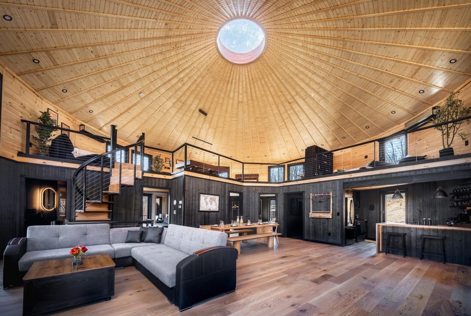 Living room, Seating area, Dining area