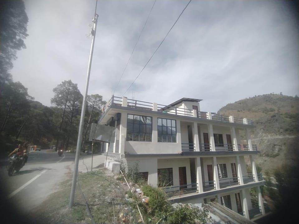 Hotel Aashvi palace and restaurant Hotel in Uttarakhand