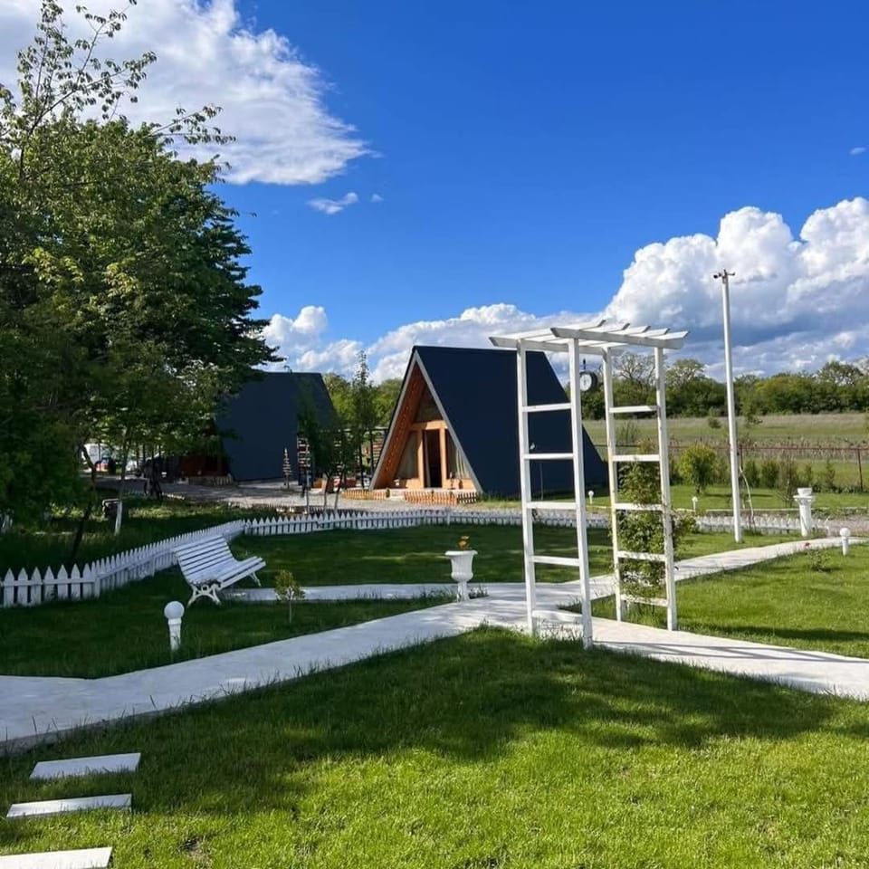 Property building, Day, Natural landscape, Garden