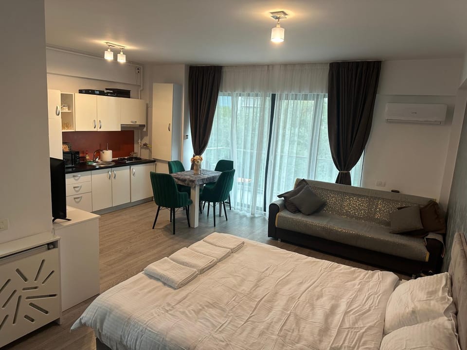 Studio complex Miramare Nord Apartment hotel in Constanța County