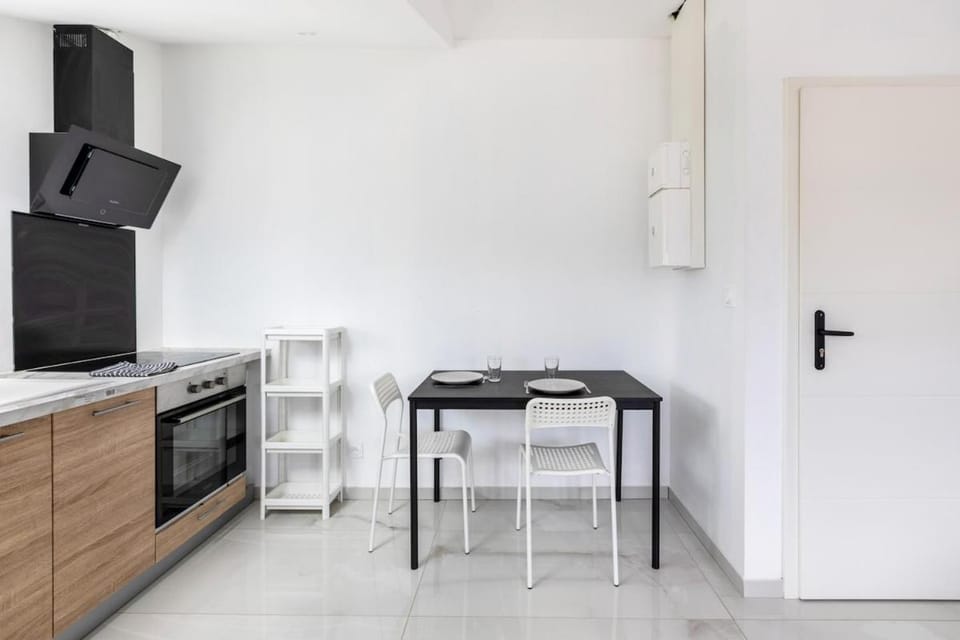 Le Chic, Studio Lumineux et Parking Privé Apartment in Mulhouse