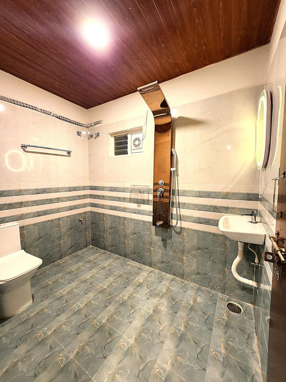New Stylish Boutique Hotel Room in Miyapur Apartment hotel in Hyderabad