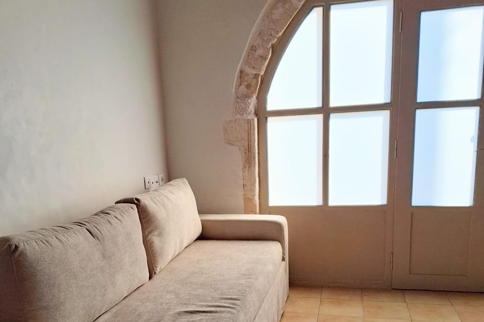 Casa dell'Arco Antico Ground floor and private patio Apartment in Chania