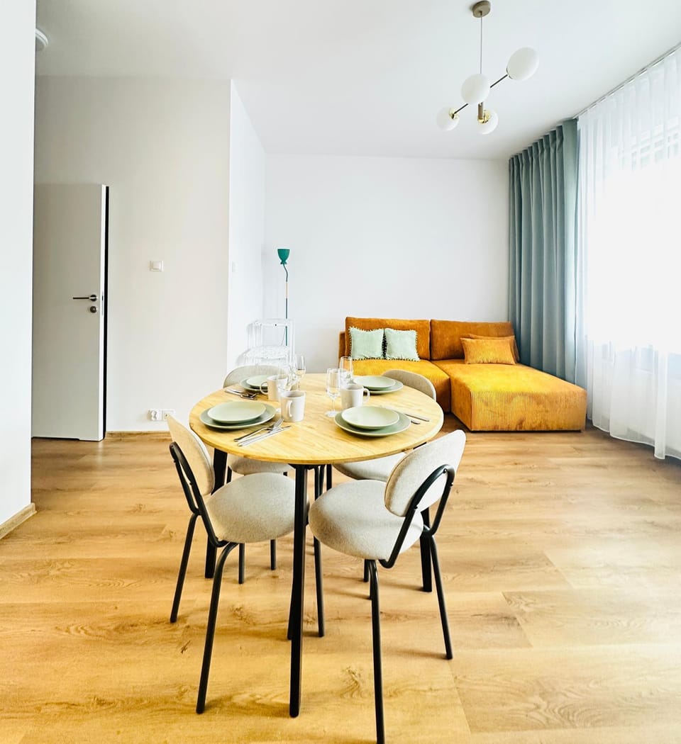 Bed, Living room, Dining area