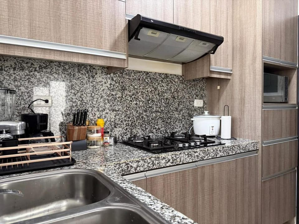 Nice and Modern Apartment, Parking Apartment in Guayaquil