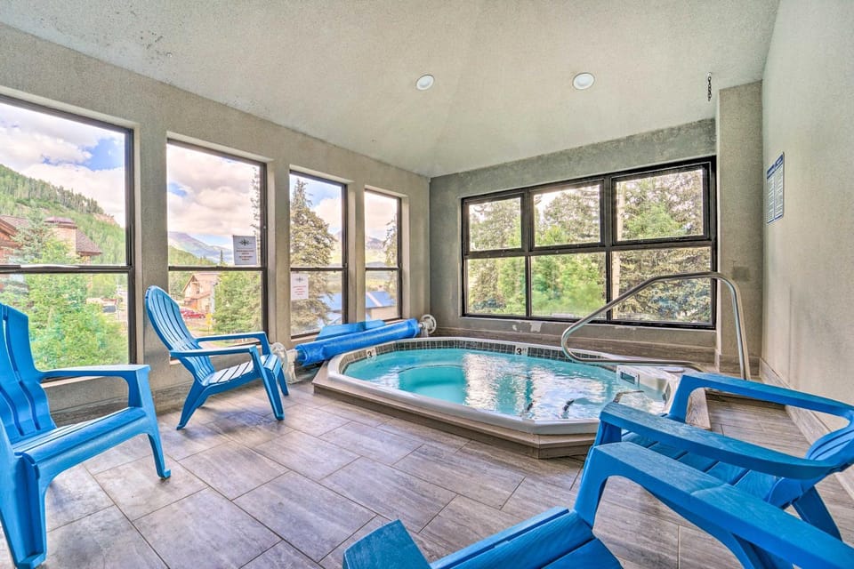Durango Condo: Walk to Lifts w/ Club Access! House in Purgatory