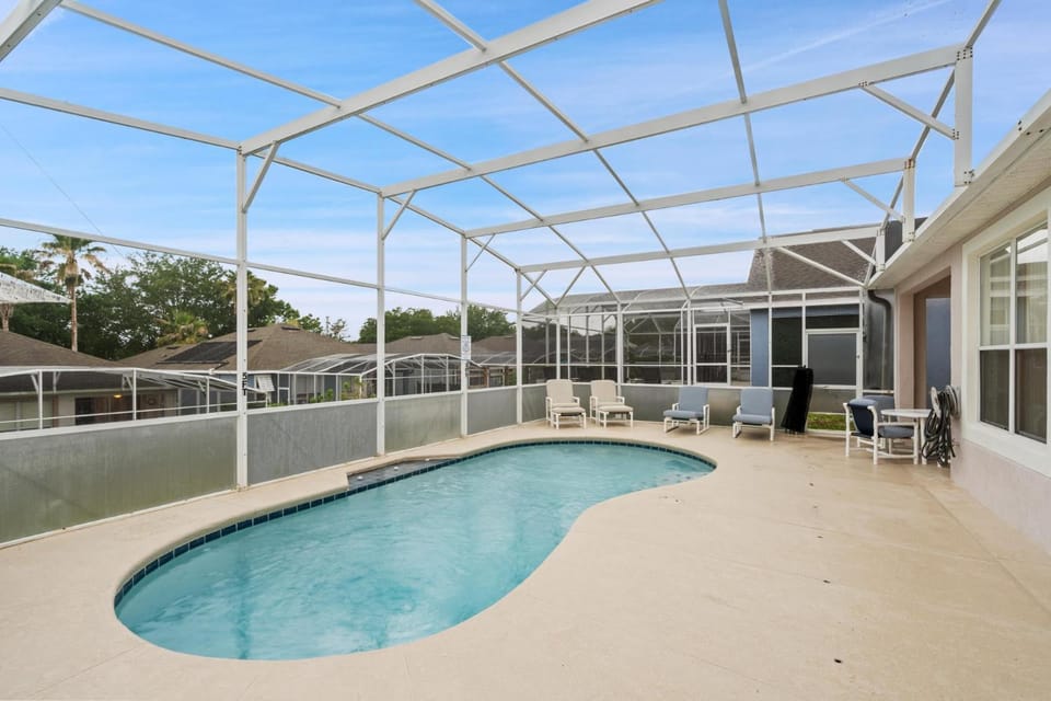 Patio, Swimming pool