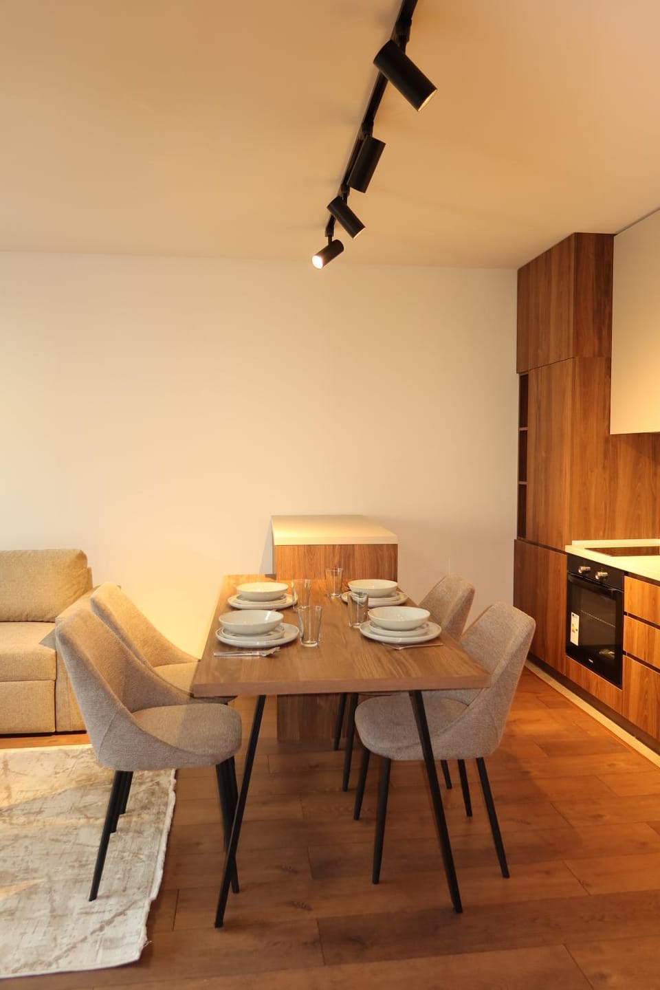 NUMA LIVING - Executive Suite Apartment in North Macedonia