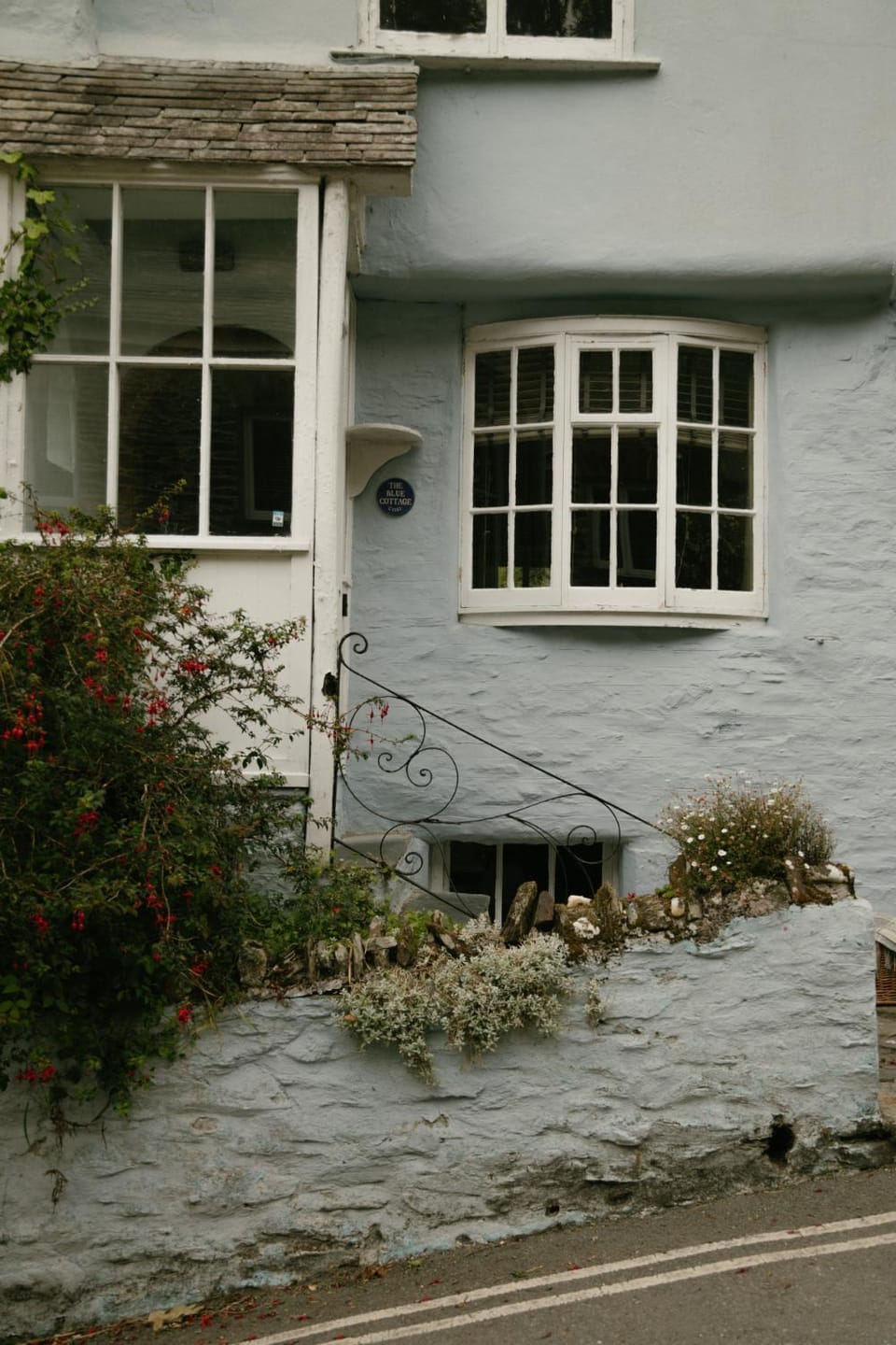 The Blue Cottage, amazing views and cosy interiors House in England