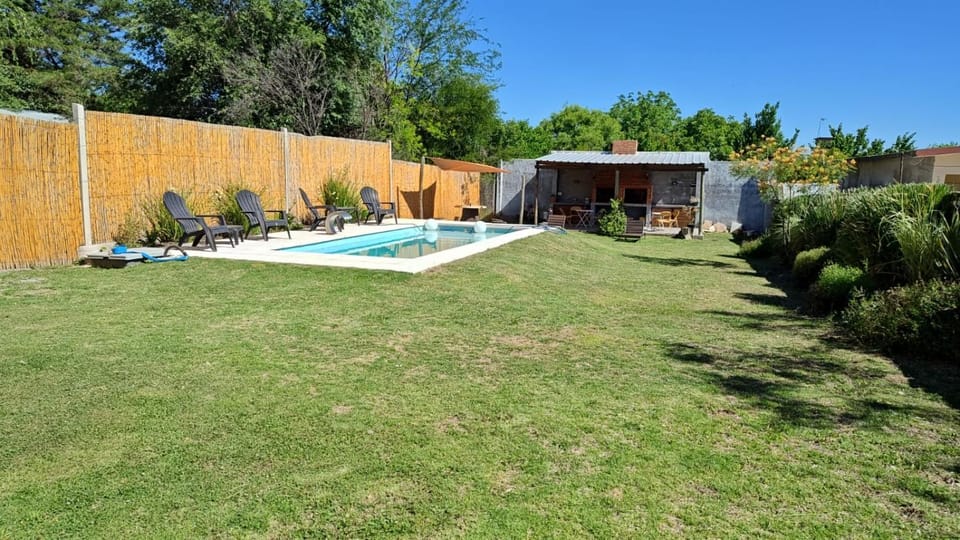 Garden, Swimming pool