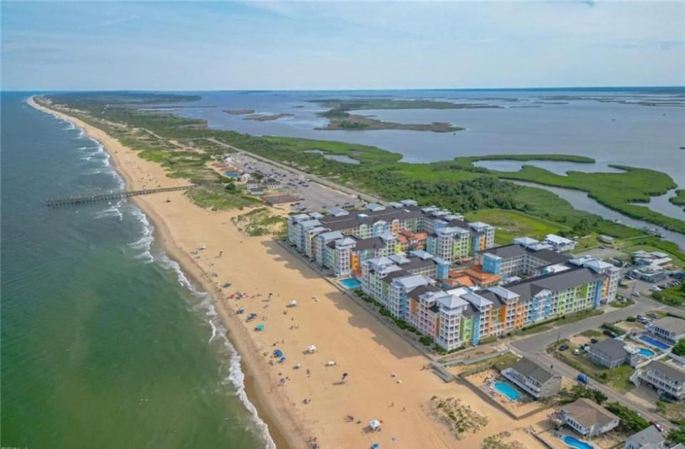 New! Oceanfront Beach Condo / Surf / Swim / Boat House in Sandbridge