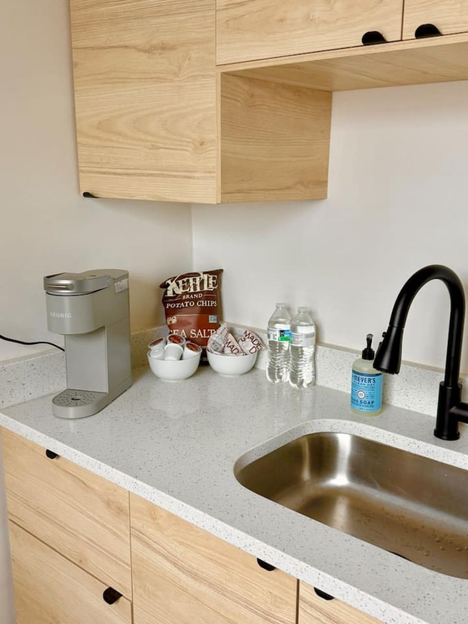 Coffee/tea facilities, Kitchen or kitchenette