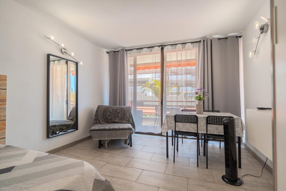 Sea view studio in Puerto Colon Terrace and pool Apartment in Costa Adeje