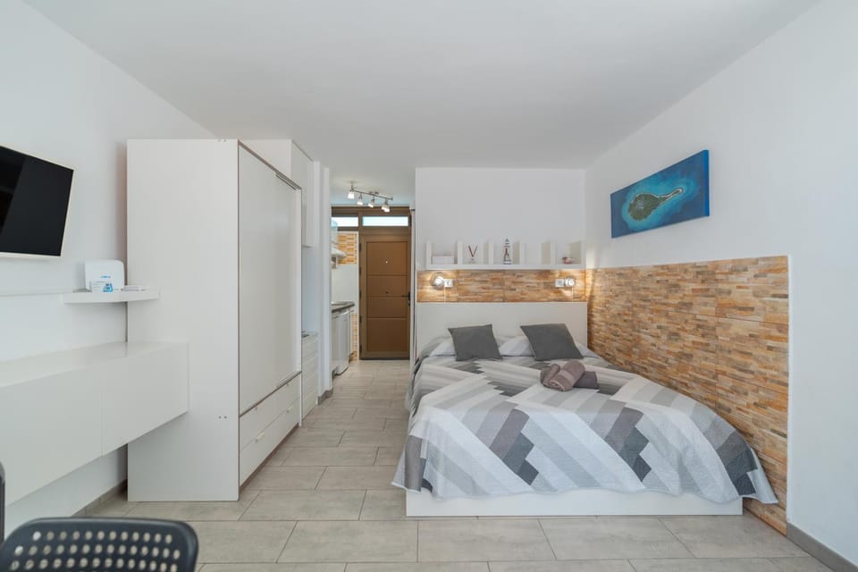 Sea view studio in Puerto Colon Terrace and pool Apartment in Costa Adeje