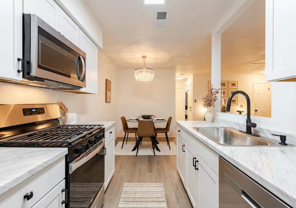 7 min to Brushy Creek Retreat 3BR with Office House in Round Rock