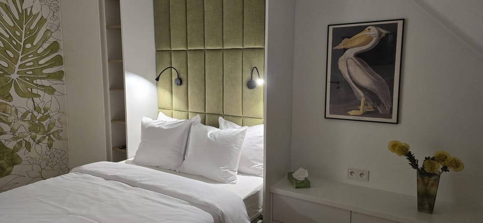 Bed, Decorative detail, Bedroom