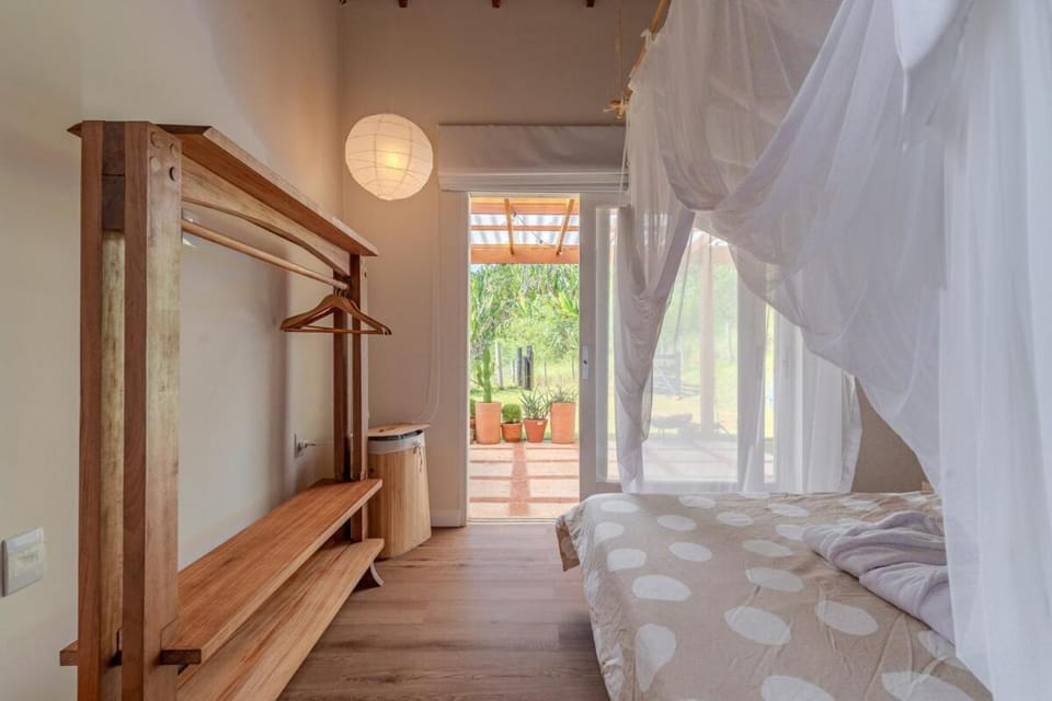 Photo of the whole room, Bedroom