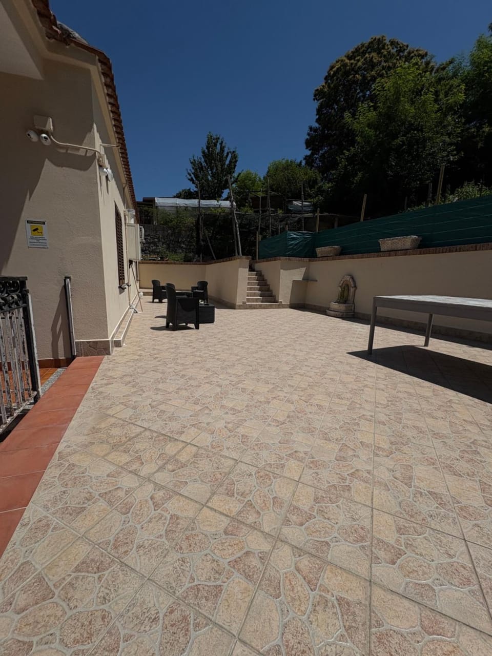Property building, Balcony/Terrace