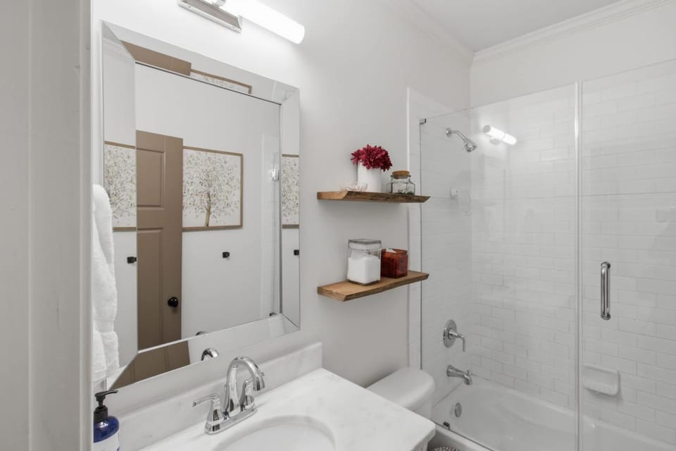 Walkable Atlanta Stay BeltLine Piedmont Park House in Atlanta