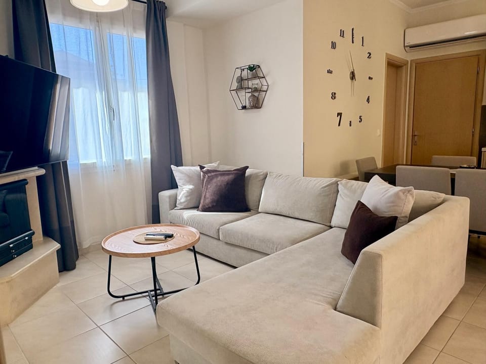 Little Spyrela Apartment in Corfu, Greece