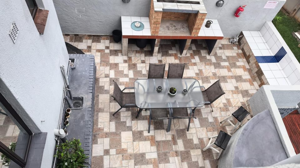 Protea House - self-catering house with a Pool House in Durban
