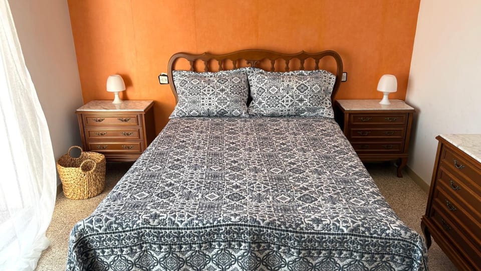 Bed, Balcony/Terrace, Bedroom