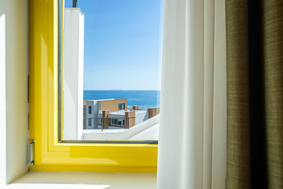 Santorini Luxury Room 9 - Sea View, Parking and more Apartment in Vlorë County, Albania